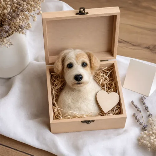 Pet Memorial Needle Felted Keepsake Box Product Image